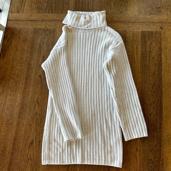 Abercrombie & Fitch Cream Long Sleeve Dress - Picture 3 of 4